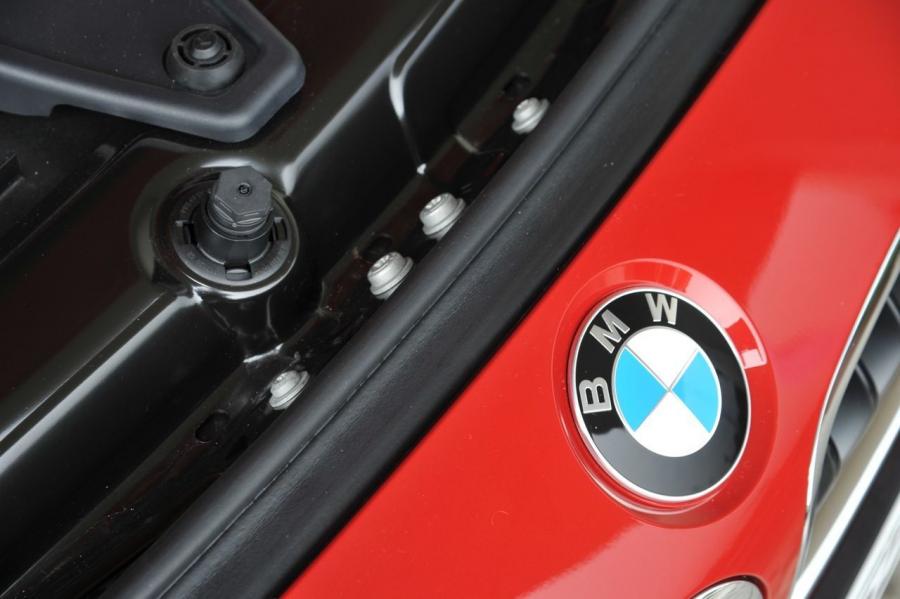  BMW 3-Series 2012 года  (фото 7 из 191)